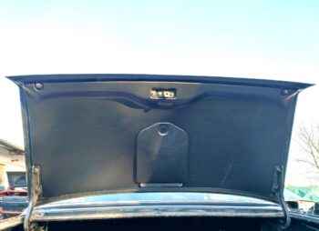 BMW e28  bootlid/trunk trim (defects)