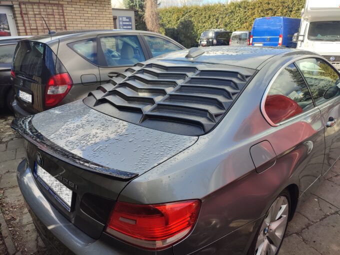 Louver for BMW e92