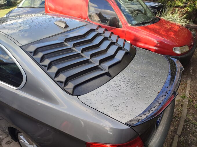 Louver for BMW e92