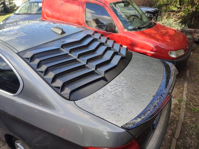 Louver for BMW e92