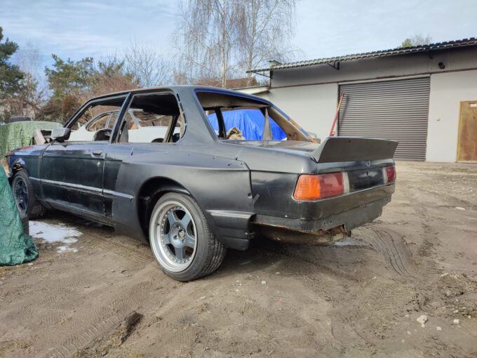 BMW e21 Full wide body kit