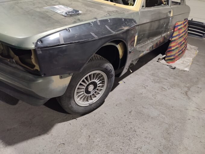 BMW e21 Full wide body kit