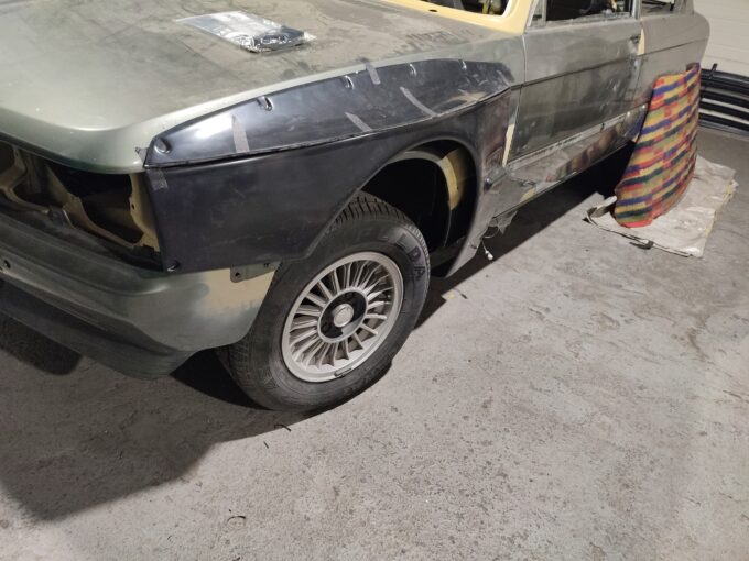 BMW e21 Full wide body kit