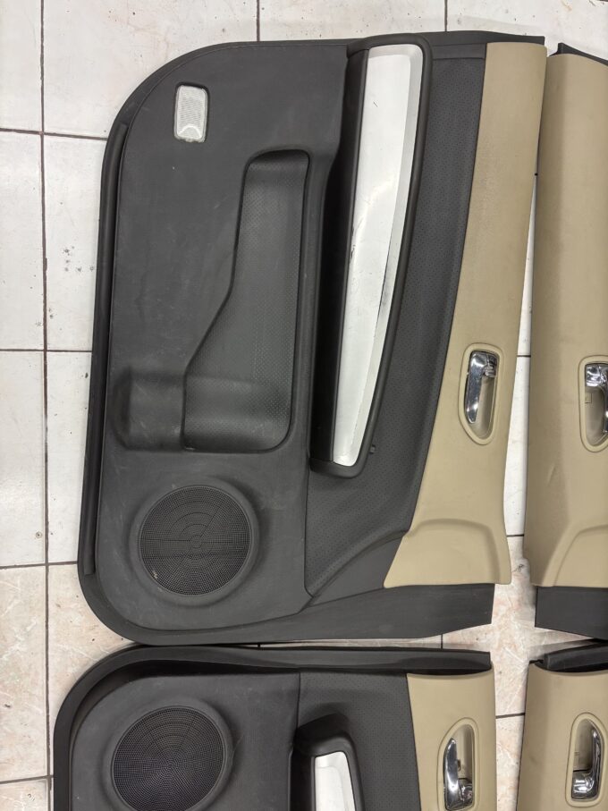 Nissan X-Trail T31 door cards | trim panel