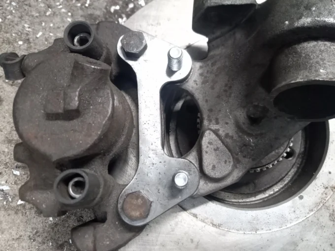 BMW e30 Hubs/Brakes Conversion FRONT Kit 5×120 Convert to Use the Hubs from e36 or e46