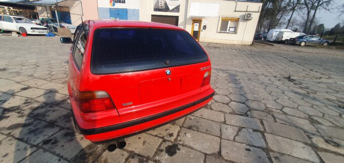 Blende for BMW e36 USA