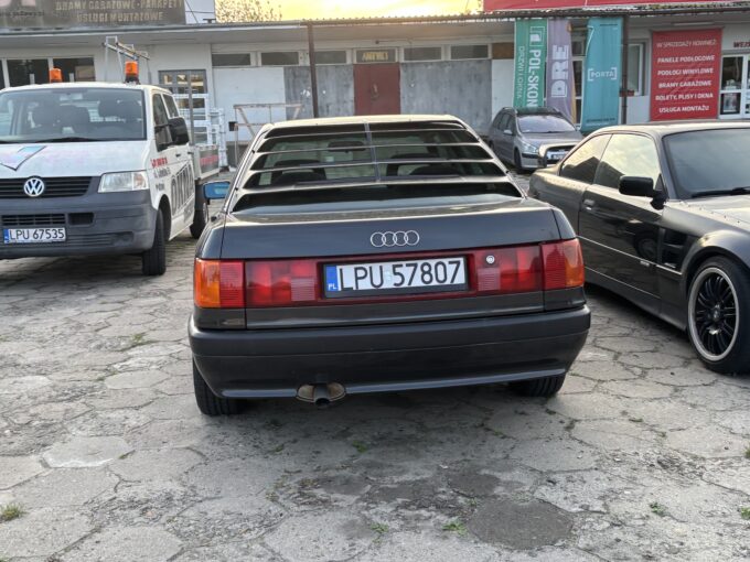 Louver Audi 80/90 B3 sedan