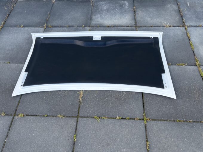 BMW e21  bootlid/trunk trim