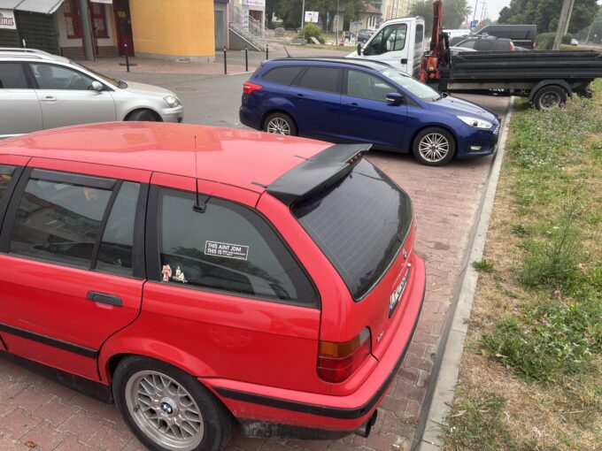 Spoiler for BMW e36 touring