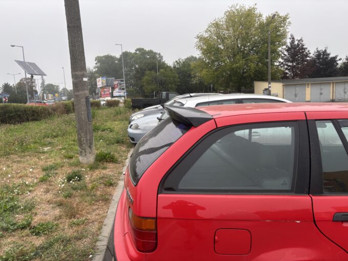 Spoiler for BMW e36 touring